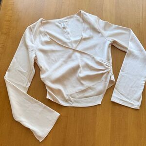 H&M CREAM OFF WHITE SATIN FAUX WRAP SURPLICE BLOUSE TOP SMALL OFFICE